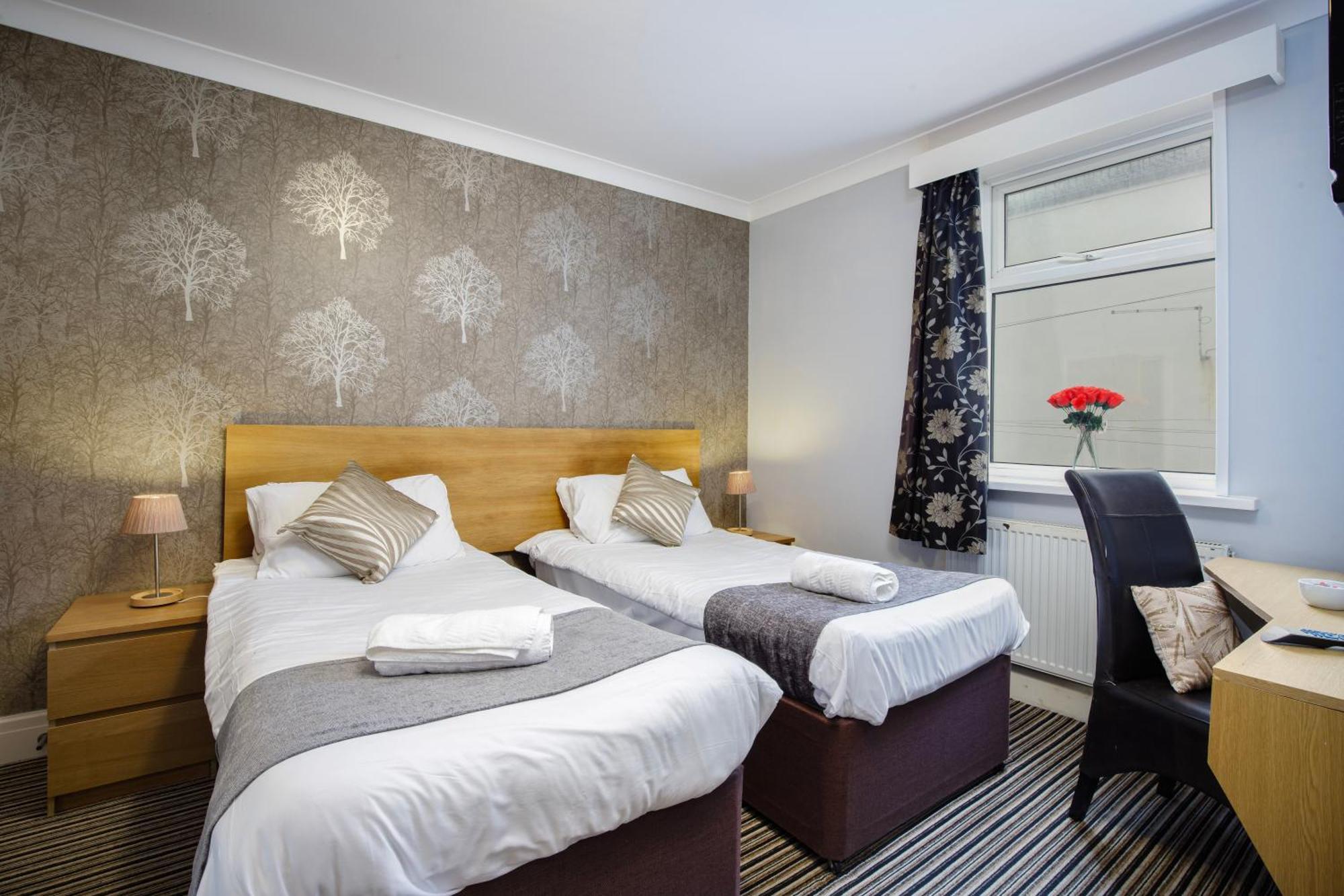 Ashley Victoria Hotel Блекпул Екстериор снимка