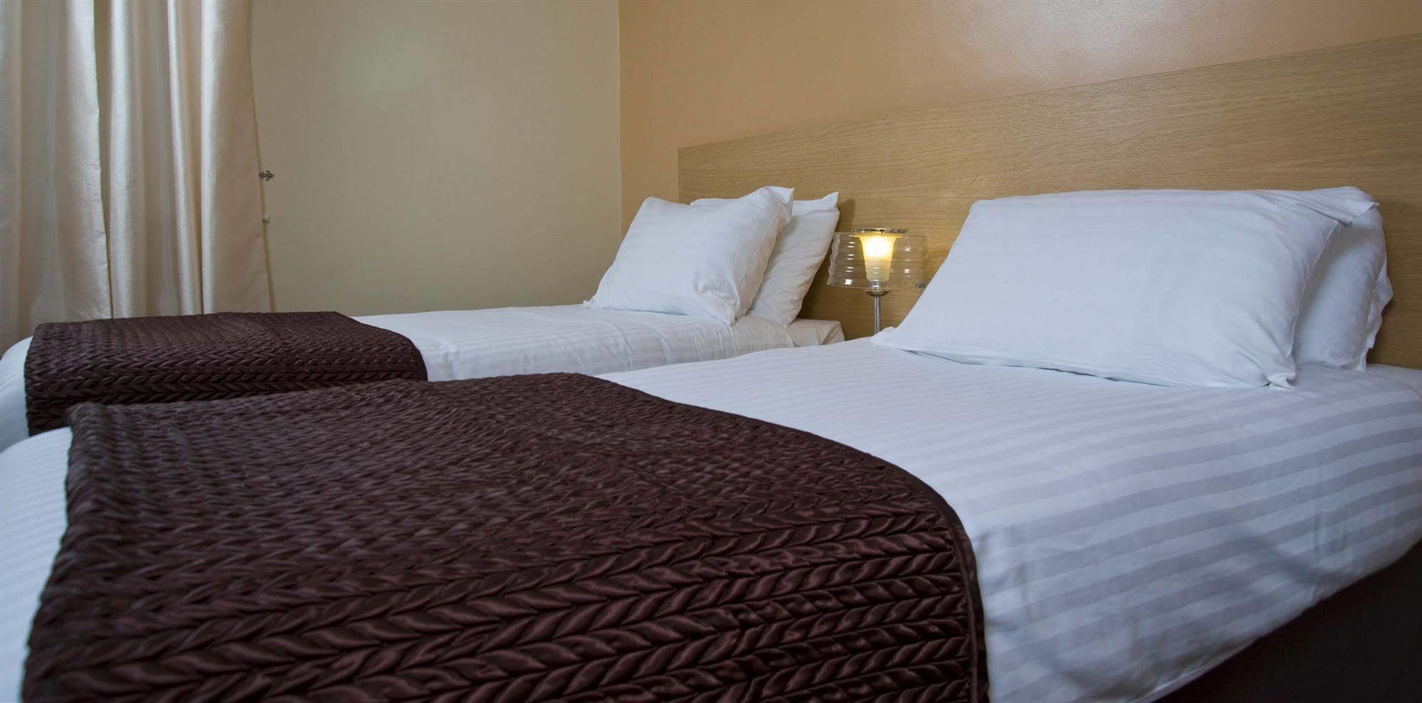 Ashley Victoria Hotel Блекпул Екстериор снимка